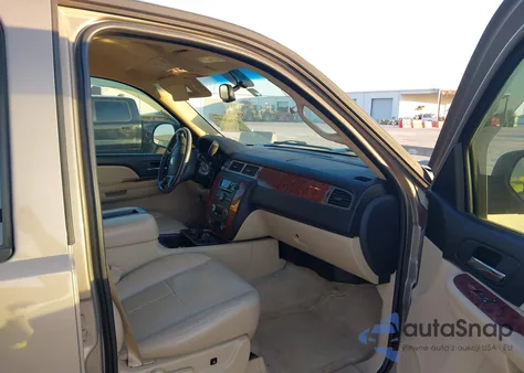 2007 Chevrolet Tahoe Lt из США, поврежденный, VIN 1GNFC13J37R410056